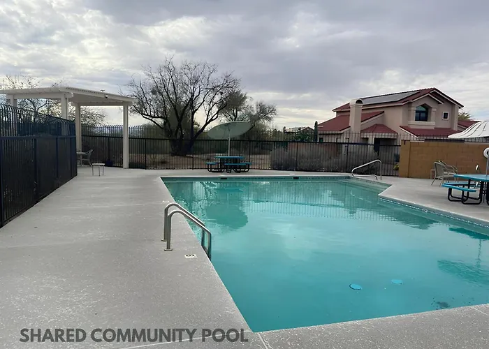 Retreat 3br 3ba Pool Hot Tub Golf Oro Valley