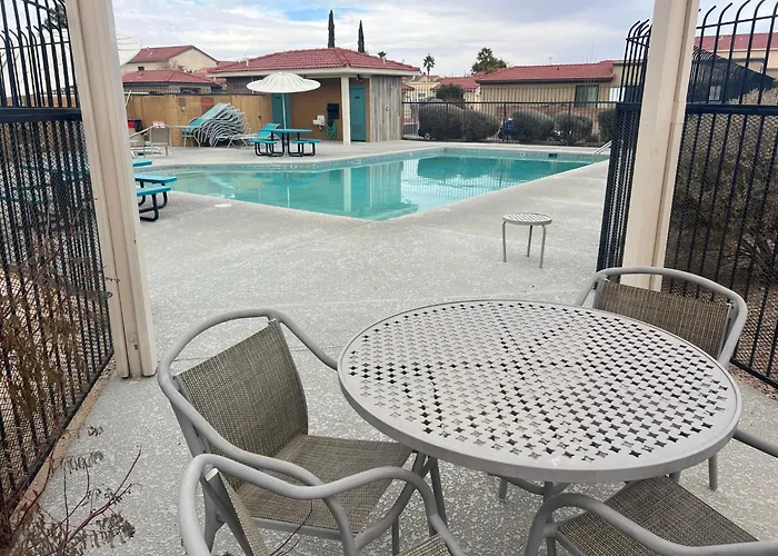Retreat 3br 3ba Pool Hot Tub Golf Dom wakacyjny