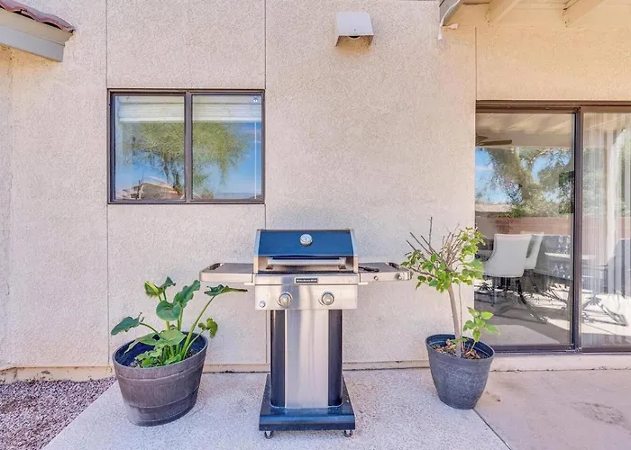Dom wakacyjny Retreat 3br 3ba Pool Hot Tub Golf *